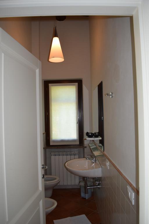 מונטפאלקו Casa Vacanze Vecciano חדר תמונה