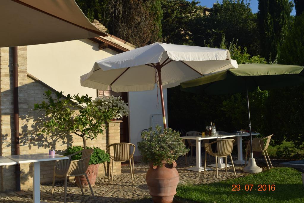 מונטפאלקו Casa Vacanze Vecciano מראה חיצוני תמונה